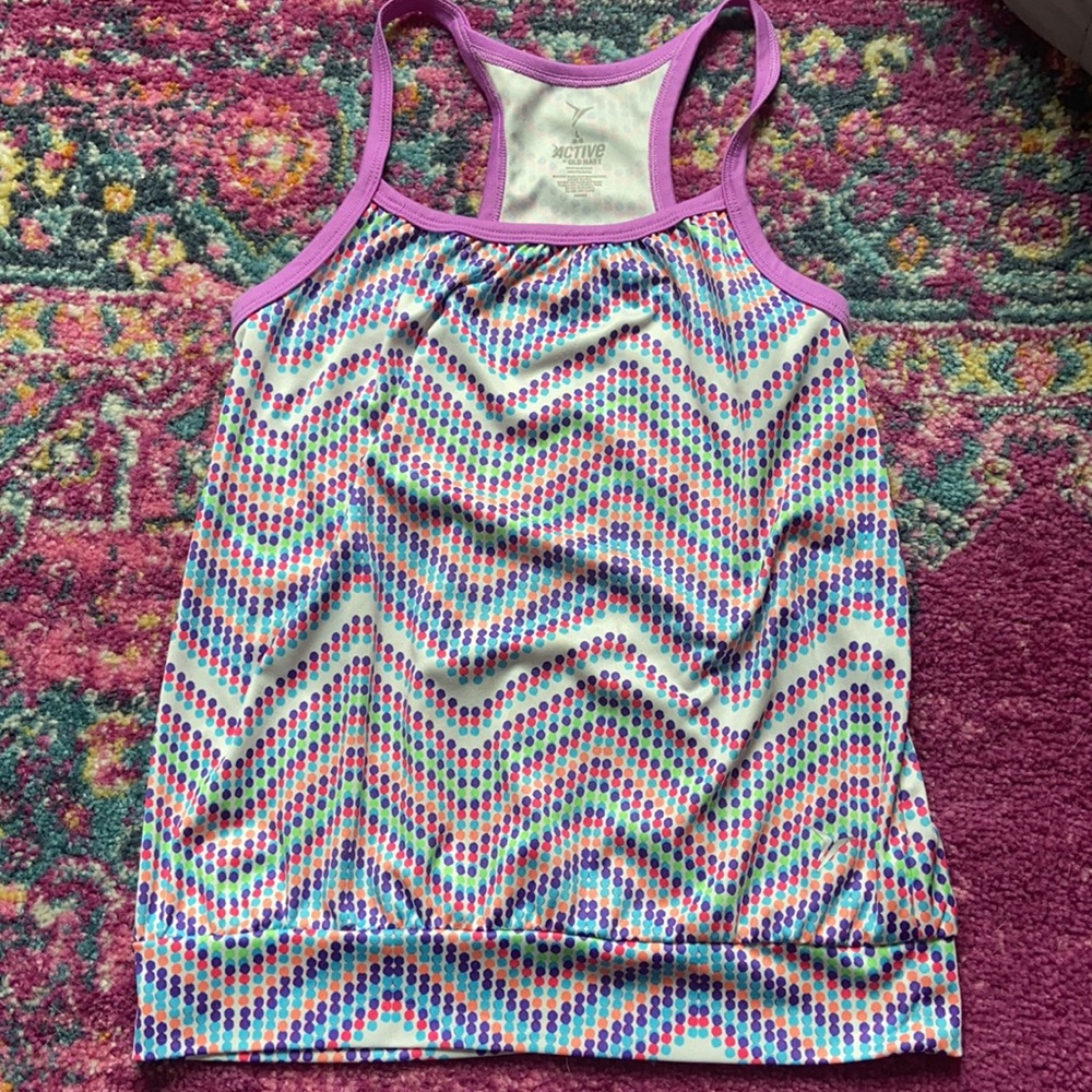 4 IN PERFECT Condition Athletic tank tops!